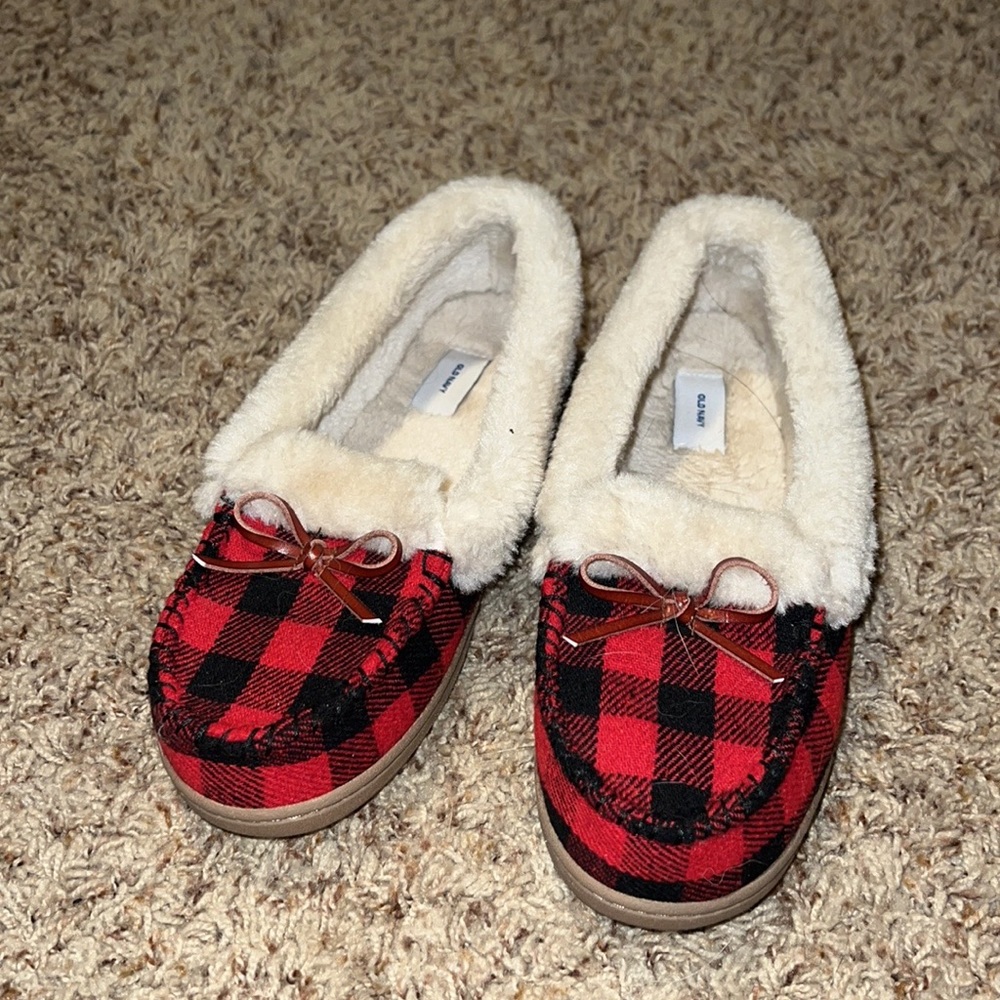 Old Navy slippers